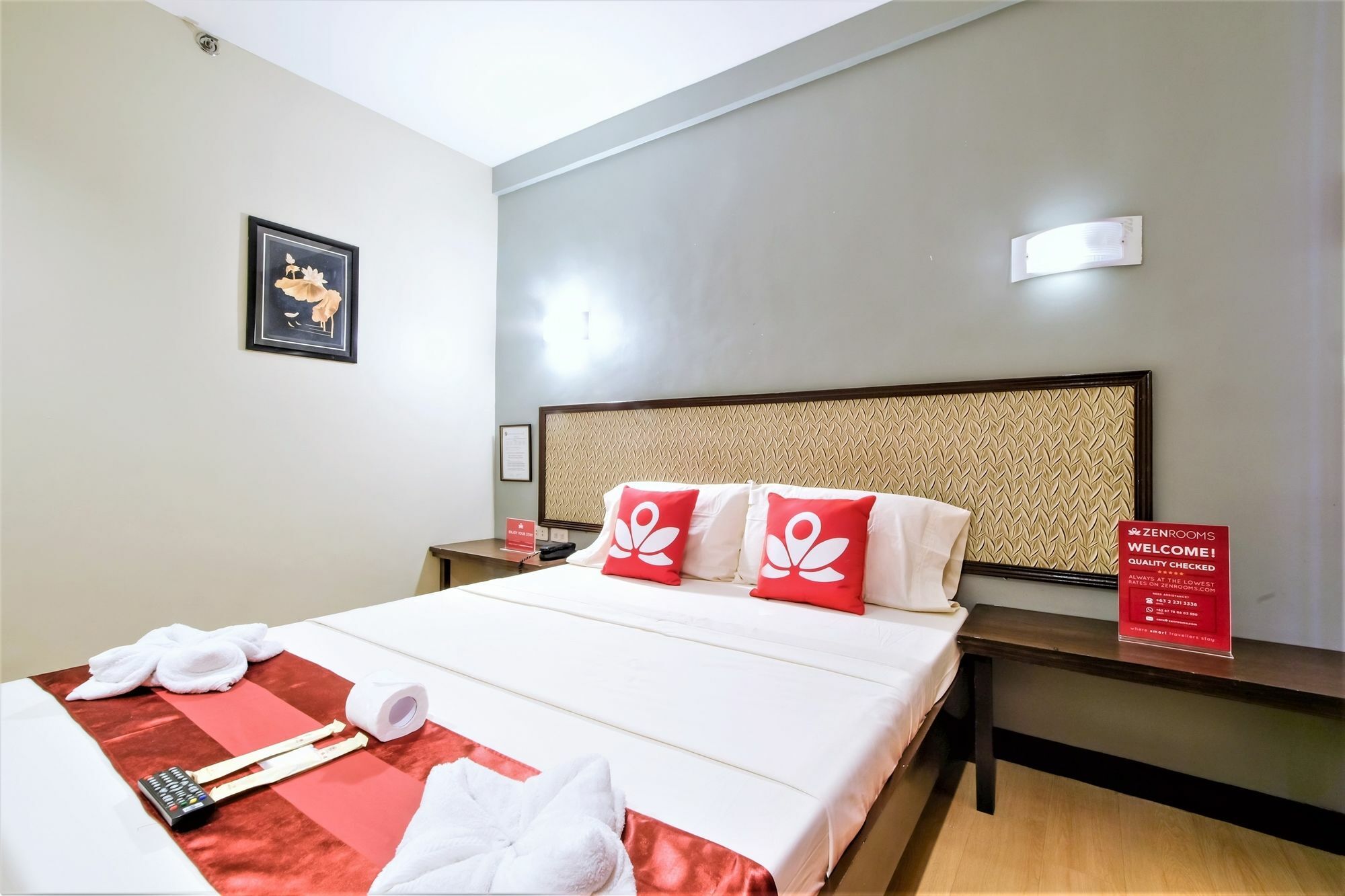 Zen Rooms Basic Aurora Пасай Екстериор снимка