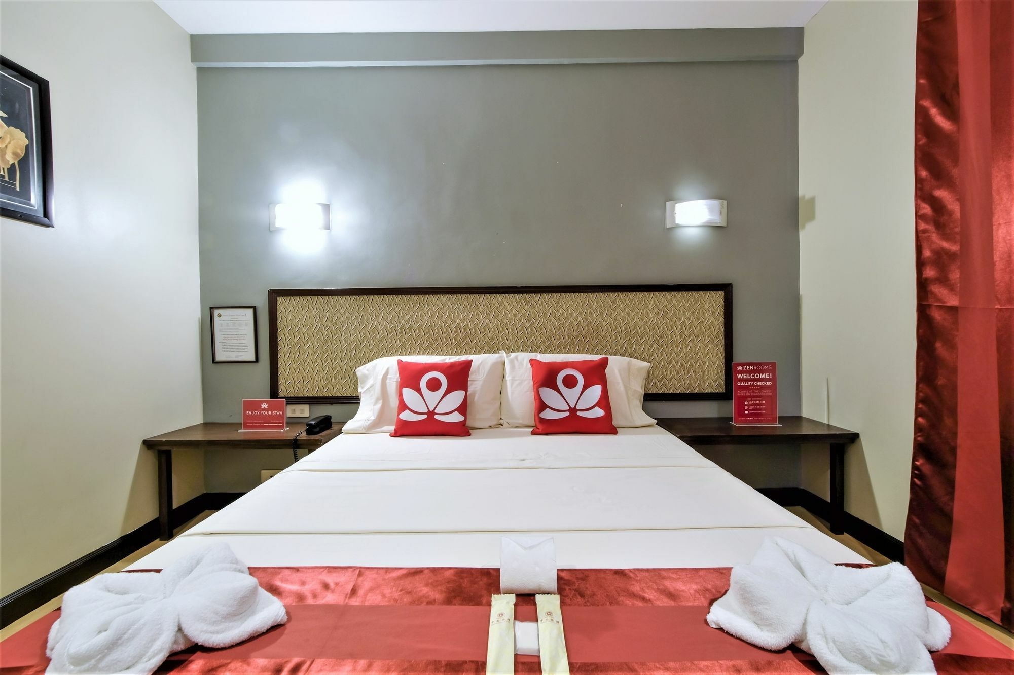 Zen Rooms Basic Aurora Пасай Екстериор снимка